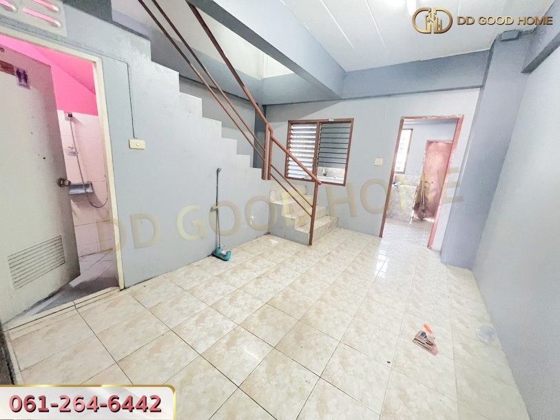 ขายอาคารพาณิชย์ 3.5 ชั้น ราชดำริห์ ต.ท่าราบ อ.เมืองเพชรบุรี จ.เพชรบุรี-5