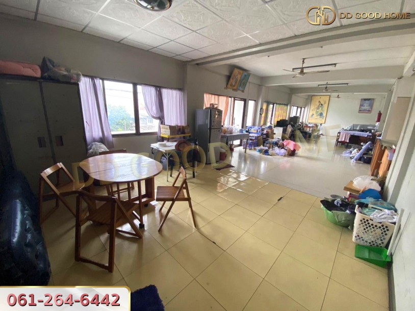 บ้านเดี่ยว หลังมุม 3.5 ชั้น ซอยเพชรเกษม 96 บางแค ใกล้รถไฟฟ้า-2