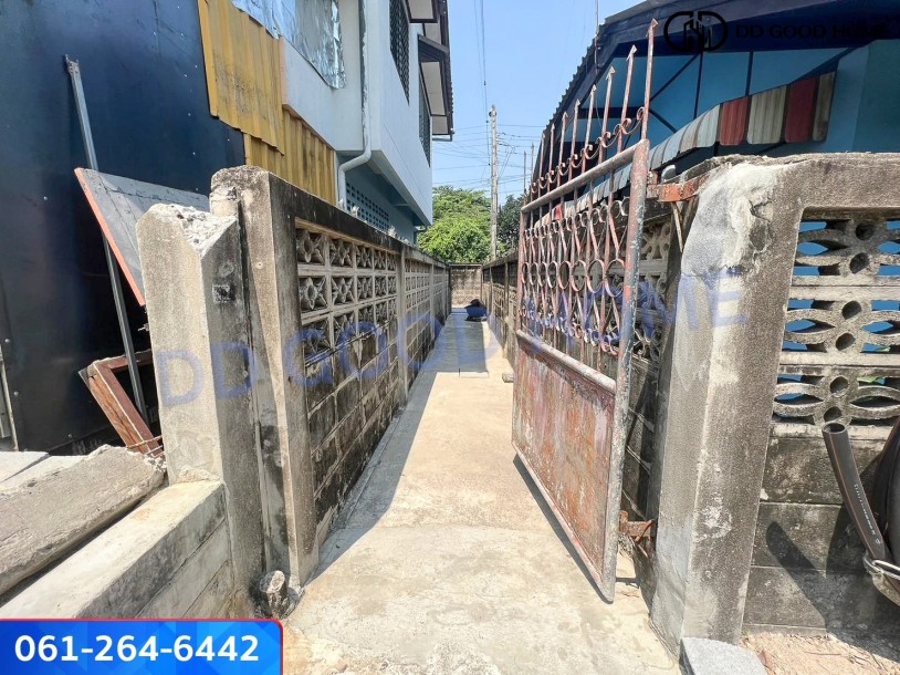 ขายบ้านพร้อมที่ดิน 37.5+3 ตร.ว ติดMRTสถานีแยกไฟฉาย (ถนนพรานนก-พุทธมณฑลสาย4)-7