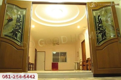 บ้านเดี่ยว 1 ชั้นครึ่ง 5 ห้องนอน 4 ห้องน้ำ พร้อมที่ดิน 271 ตร.ว. ต.หนองรี จ.ชลบุรี