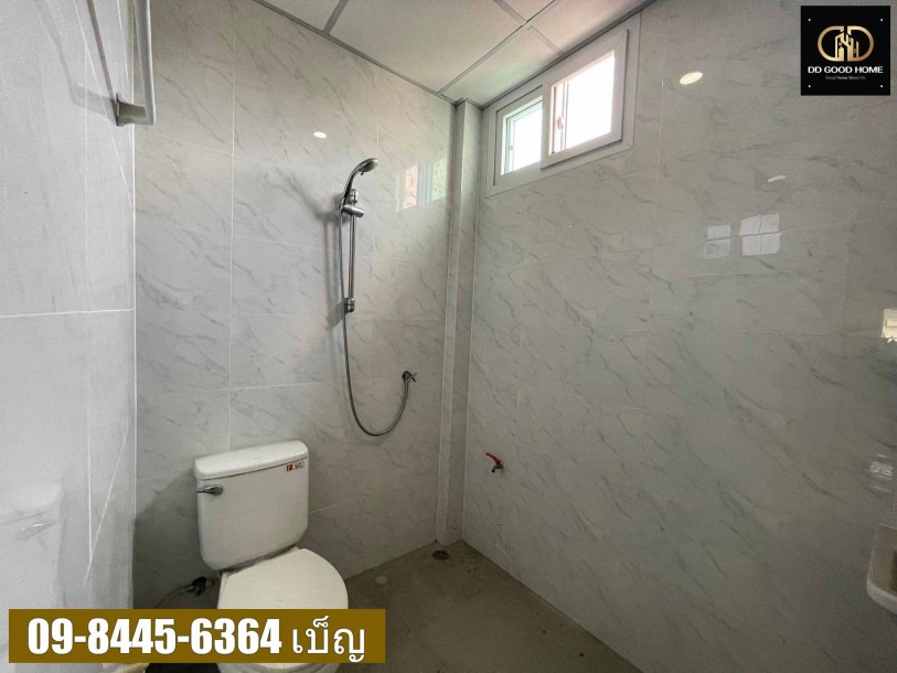 ตึกแถว 3 ชั้น 2 คูหา ในตลาดหนองแขม-6
