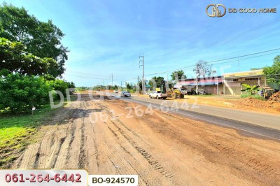 อาคารพาณิชย์ชั้นเดียว ครบุรี นครราชสีมา ใกล้ อบต.จระเข้หิน.