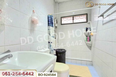 บ้านเดี่ยว เดอะ ลากูน 1-2 ถ.ปทุมธานี-สามโคก-เสนา ใกล้ตลาดโรงเกลือท้ายเกาะ สามโคก