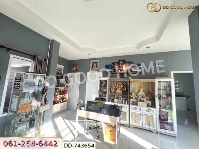 บ้านเดี่ยว หมู่บ้านพอเพียง โครงการ 5 พิจิตร ใกล้ที่ว่าการอำเภอวชิรบารมี.
