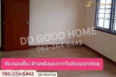 ทาวน์เฮ้าส์วัดเกต ถ.ทุ่งโฮเต็ล เชียงใหม่ ใกล้โรงเรียนดาราวิทยาลัย