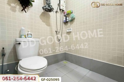 ทาวน์เฮ้าส์ ซื่อตรง บางบัวทอง-340 นนทบุรี ใกล้ตลาดสมบัติบุรี