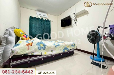 ทาวน์เฮ้าส์ ซื่อตรง บางบัวทอง-340 นนทบุรี ใกล้ตลาดสมบัติบุรี
