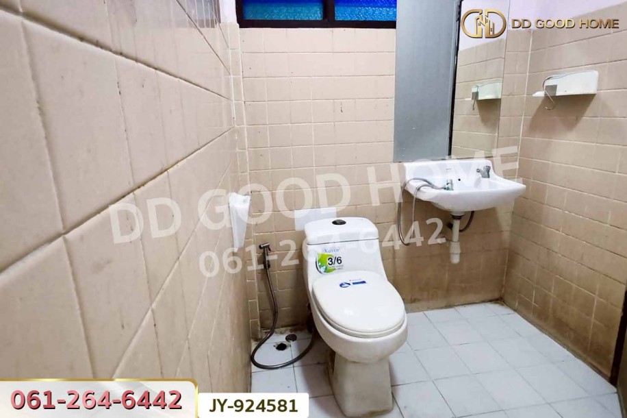 ทาวน์เฮ้าส์ หมู่บ้านบัวทองแลนด์ ถ.บางกรวย-ไทรน้อย นนทบุรี ใกล้เซ็นทรัลเวสต์เกต-7