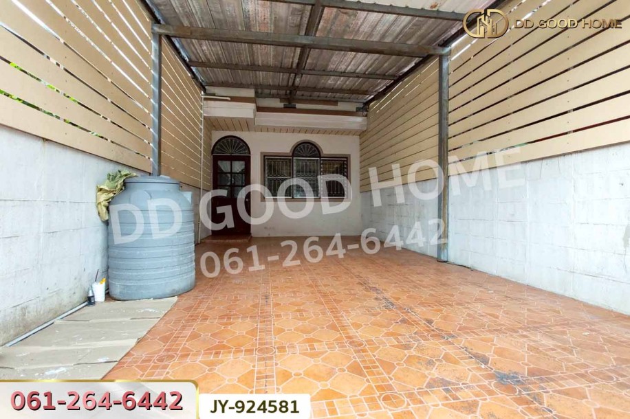 ทาวน์เฮ้าส์ หมู่บ้านบัวทองแลนด์ ถ.บางกรวย-ไทรน้อย นนทบุรี ใกล้เซ็นทรัลเวสต์เกต-2