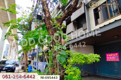 อาคารพาณิชย์ ถ.กรุงเทพ-นนท์ บางซื่อ ใกล้สถานี MRT บางซ่อน