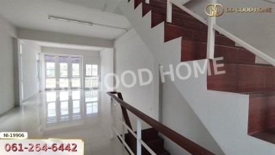 อาคารพาณิชย์ อ.กบินทร์บุรี ถ.กบินทร์บุรี-ปักธงชัย ปราจีนบุรี
