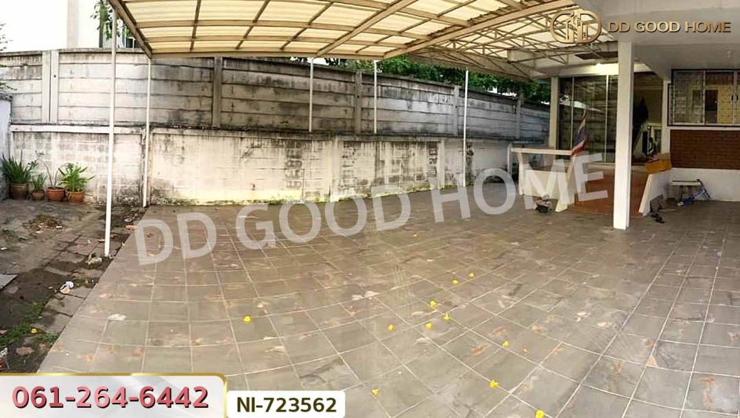 ทาวน์เฮ้าส์ หมู่บ้านธันธวัช 3-4 บางนา-ตราด 40 ใกล้เมกาบางนา-2
