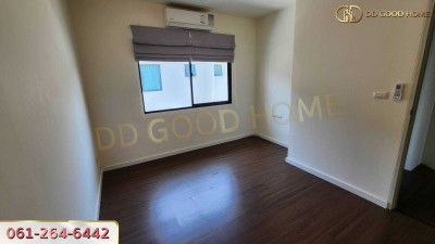 มบ.ทาวน์ อเวนิว เมิร์จ รัตนาธิเบศร์ Town Avenue Merge Rattanathibet