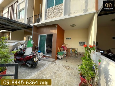 ทาวน์เฮาส์ โครงการพลีโน่ เพชรเกษม 81