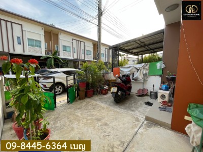 ทาวน์เฮาส์ โครงการพลีโน่ เพชรเกษม 81