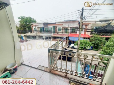 ทาวน์เฮาส์ 2 ชั้น หมู่บ้านไทยสมบูรณ์ 3 พร้อมอยู่