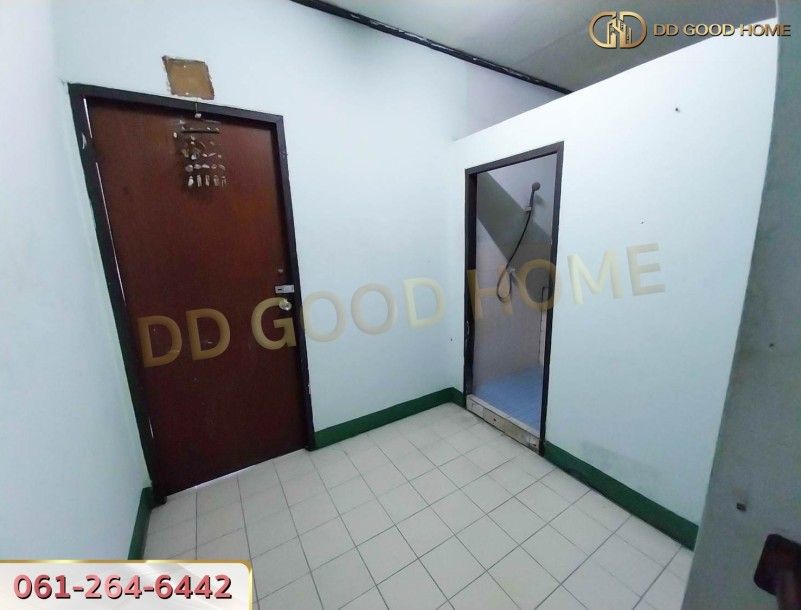 ขายทาวน์เฮาส์ 2 ชั้น บ้านศรีสามพราน ต.ท่าตลาด-4