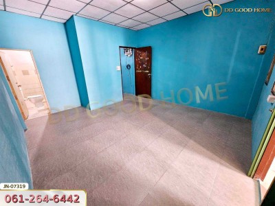 ทาวน์เฮ้าส์ 2 ชั้น หมู่บ้านสุขสันต์ 6 บางแค ภาษีเจริญ ใกล้รถไฟฟ้า