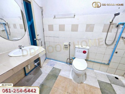 ทาวน์เฮ้าส์ 2 ชั้น หมู่บ้านสุขสันต์ 6 บางแค ภาษีเจริญ ใกล้รถไฟฟ้า