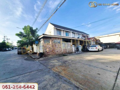 ทาวน์โฮม 2 ชั้น บ้านหลังมุม หมู่บ้านพฤกษา 73 ถนนเศรษฐกิจ สมุทรสาคร พร้อมอยู่