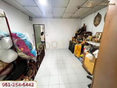 ทาวน์เฮ้าส์หมู่บ้านตวงทอง 2 ซ.ศาลธนบุรี ใกล้ BTS บางหว้า