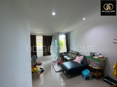 ขายด่วนพร้อมอยู่!! ทาวน์เฮ้าส์ ซิตี้เซนส์ พระราม 2 ท่าข้าม