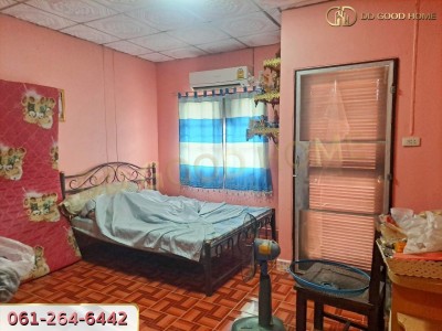 ขายทาวน์เฮ้าส์ หมู่บ้านจิตรณรงค์ 21 ซ.กระทุ่มล้ม 32