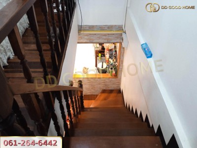 ทาวน์เฮ้าส์ 2 ชั้น 17 ตร.ว. ใกล้รถไฟฟ้า แขวง คลองจั่น เขต บางกะปิ