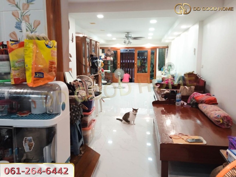 ทาวน์เฮ้าส์ 2 ชั้น 17 ตร.ว. ใกล้รถไฟฟ้า แขวง คลองจั่น เขต บางกะปิ-5