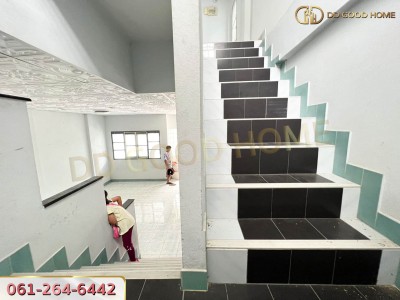 ศุภากร บางกรวย-ไทรน้อย (Baan Supakorn Bangkruai-sai noi) ทาวน์เฮ้าส์ 2 ชั้น อ.ไทรน้อย นนทบุรี