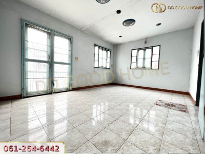 ศุภากร บางกรวย-ไทรน้อย (Baan Supakorn Bangkruai-sai noi) ทาวน์เฮ้าส์ 2 ชั้น อ.ไทรน้อย นนทบุรี