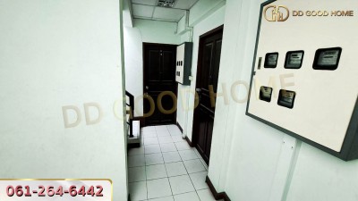 หอพักพร้อมบ้านอยู่ศัย 3 ชั้นครึ่ง ซ.รัตนาธิเบศร์ 22 ต.รัตนาธิเบศร์ จ.นนทบุรี