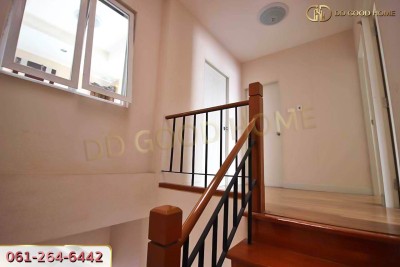 หมู่บ้านชวนชื่น เพชรเกษม 81 (baan Chuanchuen Petchkasem 81) ทาวน์เฮ้าส์ 2 ชั้น ต.หนองแขม จ.กทม.