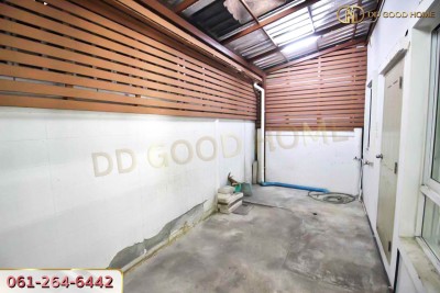 หมู่บ้านชวนชื่น เพชรเกษม 81 (baan Chuanchuen Petchkasem 81) ทาวน์เฮ้าส์ 2 ชั้น ต.หนองแขม จ.กทม.