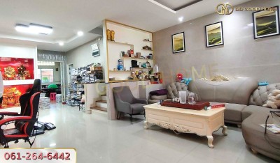 หมู่บ้าน เออร์เบิน สาทร (Baan urban sathorn) ทาวน์เฮ้าส์ 3 ชั้น แขวง บางจาก เขต ภาษีเจริญ ใกล้รถไฟฟ้า