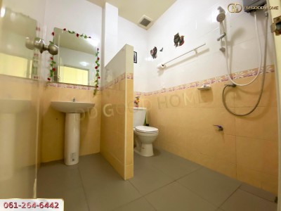 บ้านทาวน์เฮ้าส์ 2 ชั้น หลังริม ซอยหมู่บ้านทางรถไฟฝั่งตะวันตก อ.หัวหิน จ.ประจวบคีรีขันธ์