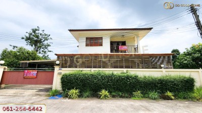 ภูชะโงก สวีทโฮม (Phuchangok Sweet Home) บ้านเดี่ยว 2 ชั้น หลังมุม ต.พรหมณี อ.เมืองนครนายก