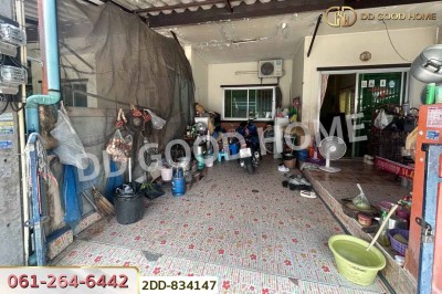 ทาวน์เฮ้าส์ หมู่บ้านสมาร์ทแลนด์ กรีนทาวน์ ชลบุรี ใกล้ตลาดนัดสมาร์ทแลนด์ เซ็นเตอร์พ้อย