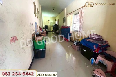 ทาวน์เฮ้าส์ หมู่บ้านสมาร์ทแลนด์ กรีนทาวน์ ชลบุรี ใกล้ตลาดนัดสมาร์ทแลนด์ เซ็นเตอร์พ้อย