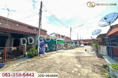 ทาวน์เฮ้าส์ หมู่บ้านธราดลบุรี ปทุมธานี ใกล้โลตัส รังสิตคลอง 7