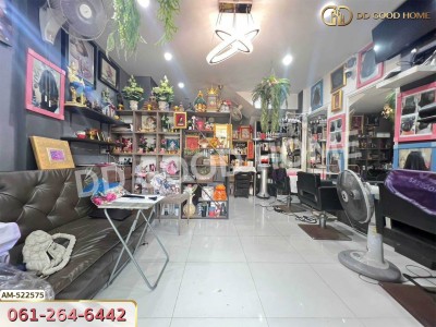 บ้านธนันดา ถ.เฉลิมพระเกียรติ ร.9 ซ.48 กรุงเทพฯ