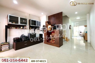 ทาวน์โฮม ปริญลักษณ์ เพชรเกษม 69 ใกล้ บิ๊กซีเพชรเกษม.