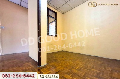 ทาวน์เฮ้าส์ หมู่บ้านนันทิชา 1 นนทบุรี ใกล้แม็คโคร บางบัวทอง