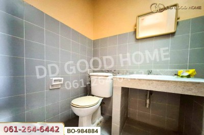 ทาวน์เฮ้าส์ หมู่บ้านนันทิชา 1 นนทบุรี ใกล้แม็คโคร บางบัวทอง