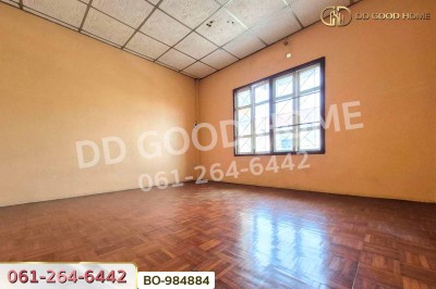 ทาวน์เฮ้าส์ หมู่บ้านนันทิชา 1 นนทบุรี ใกล้แม็คโคร บางบัวทอง