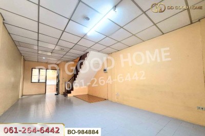 ทาวน์เฮ้าส์ หมู่บ้านนันทิชา 1 นนทบุรี ใกล้แม็คโคร บางบัวทอง