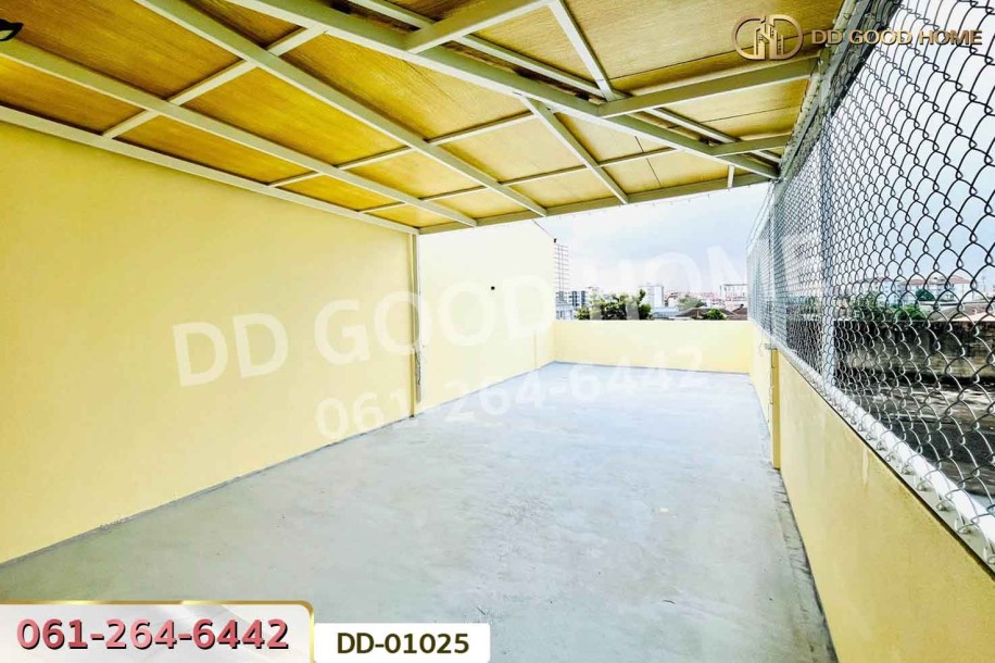 อาคารพาณิชย์ หมู่บ้านสวนนครินทร์ 1 ซ.ศรีนครินทร์ 46 ใกล้พาราไดซ์ พาร์ค-9