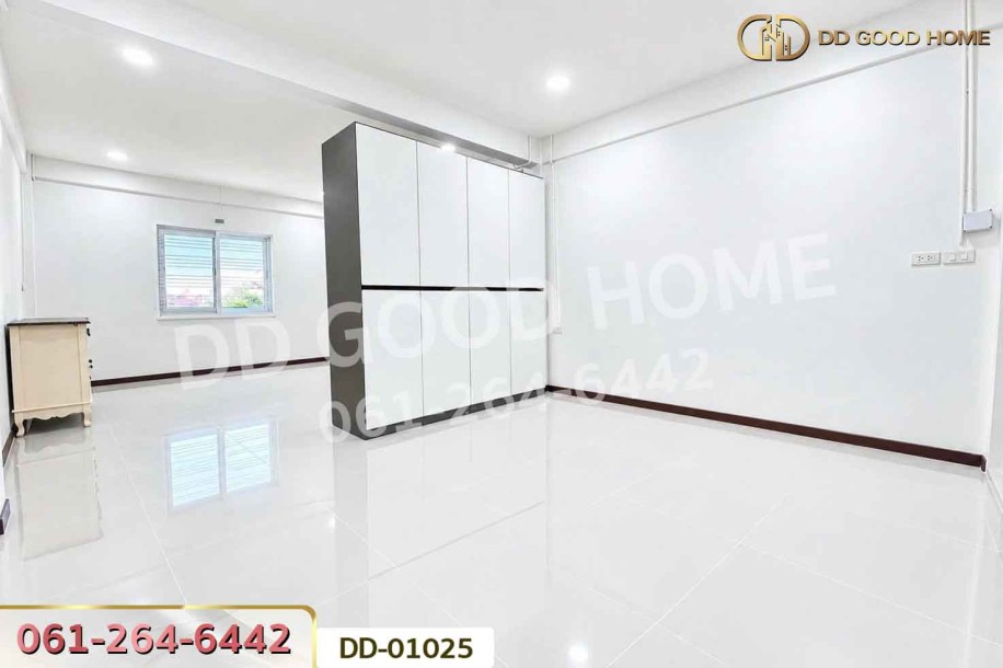 อาคารพาณิชย์ หมู่บ้านสวนนครินทร์ 1 ซ.ศรีนครินทร์ 46 ใกล้พาราไดซ์ พาร์ค-8