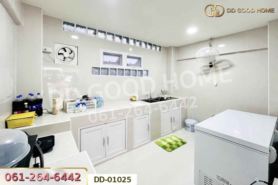 อาคารพาณิชย์ หมู่บ้านสวนนครินทร์ 1 ซ.ศรีนครินทร์ 46 ใกล้พาราไดซ์ พาร์ค-4