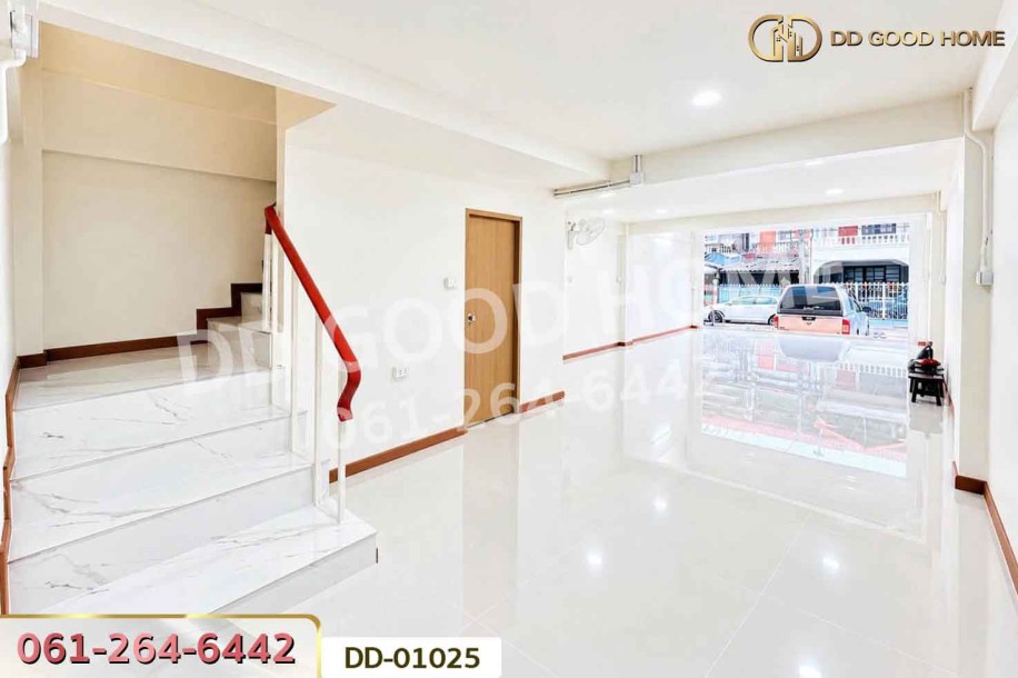 อาคารพาณิชย์ หมู่บ้านสวนนครินทร์ 1 ซ.ศรีนครินทร์ 46 ใกล้พาราไดซ์ พาร์ค-3